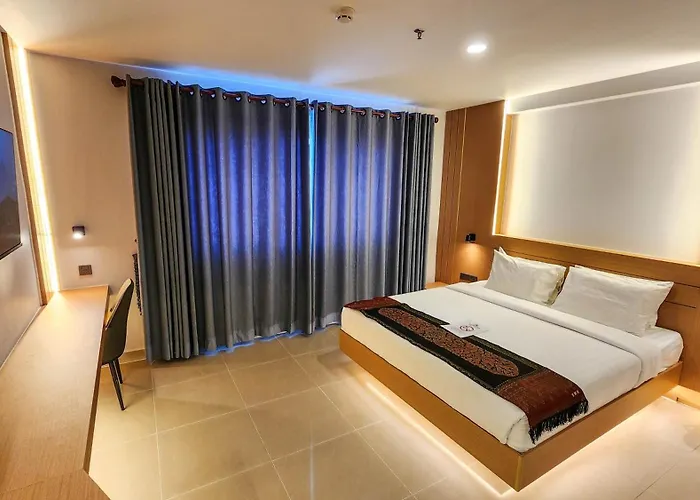Silver Mounts Hotel